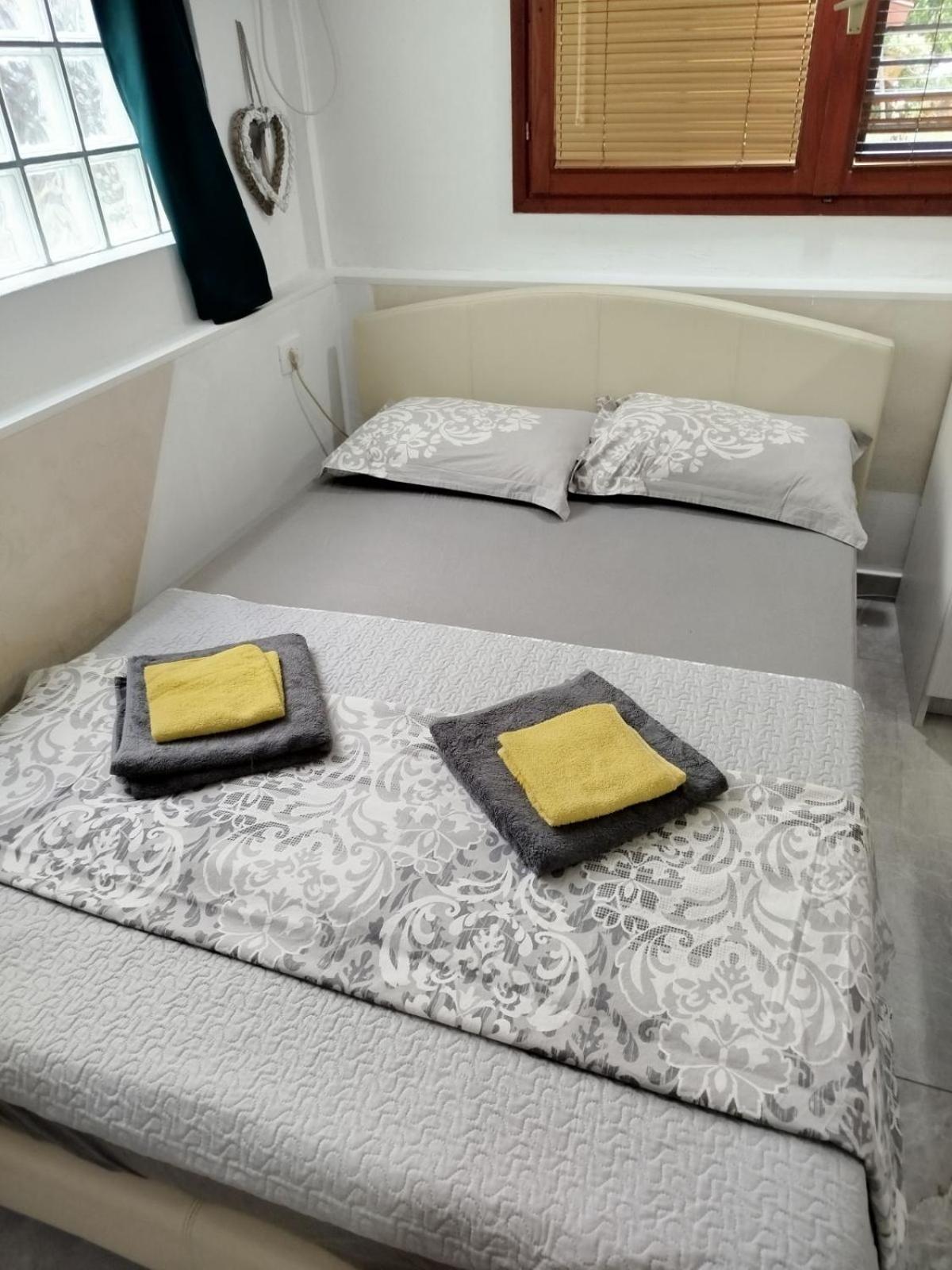 Apartman Art Котор Екстериор снимка